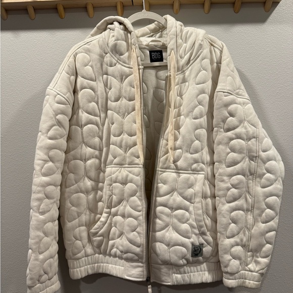 BDG Jackets & Blazers - BDG Butterfly Quilted Off-White Zip-Up Hoodie - Medium